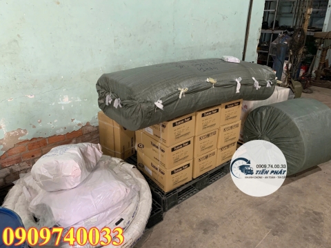 Hình kho hàng Tiến Phát