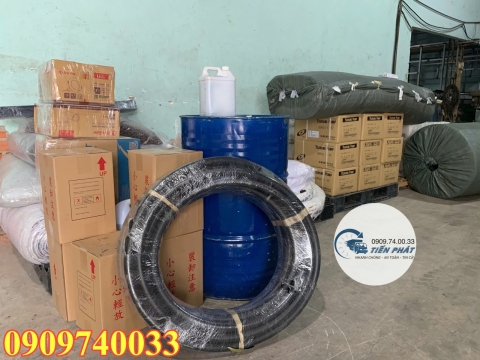 Hình kho hàng Tiến Phát